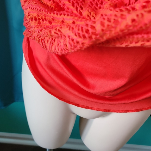 LAST CALL. DONATING 10/24. Coral Double Layer Top - Picture 5 of 5